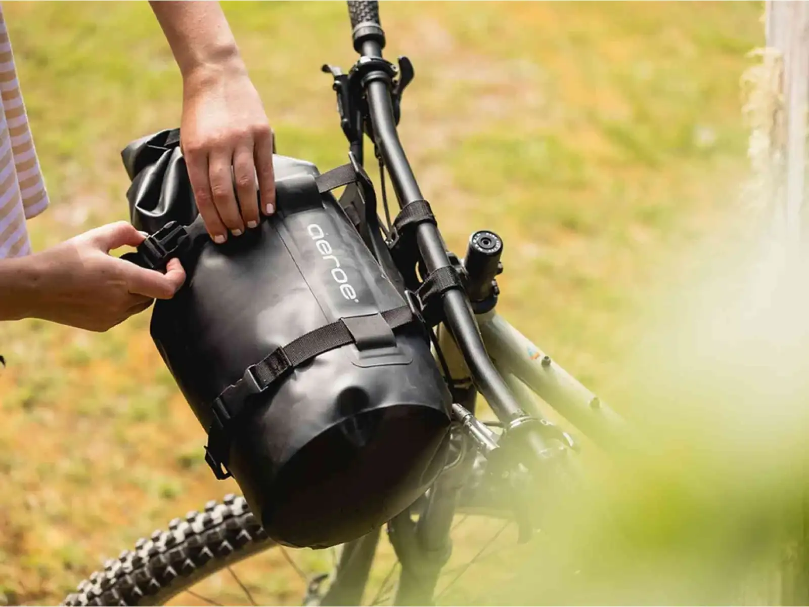 Aeroe Spider rack on handlebars black