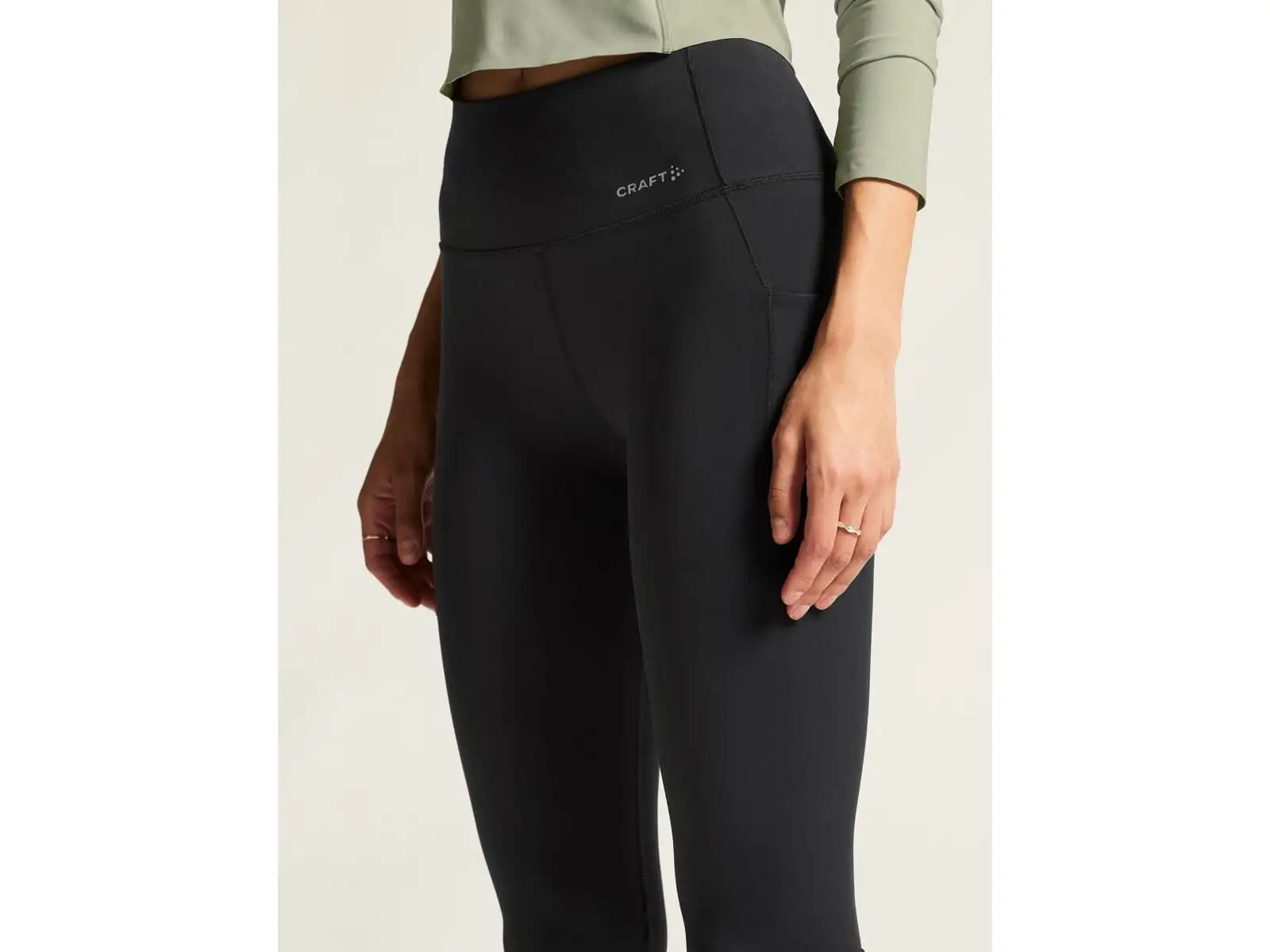Craft Essence Capri women's 3/4 pants black
