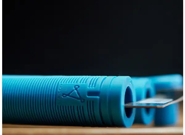 Chromag Wax grips blue