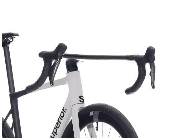 Superior RR 9.8 road bike Matte Carbon / White
