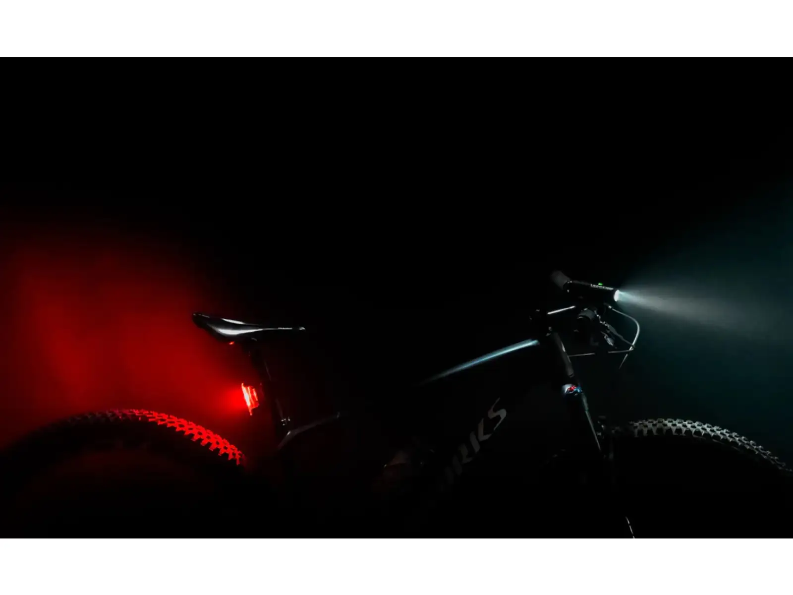 Lezyne Strip Drive Pro 400+ rear light black