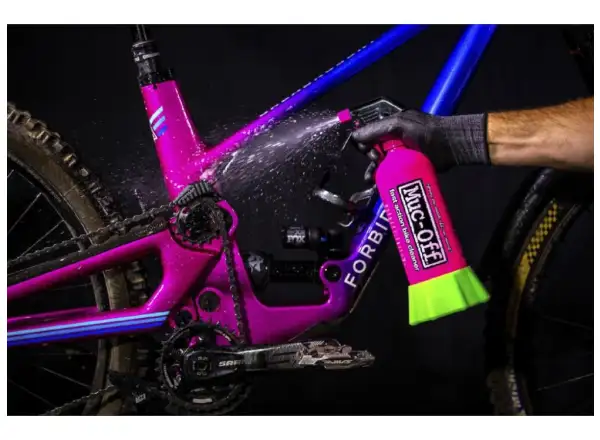 Muc Off Bottle for Life + Punk Powder bike cleaning bottle and powder set
