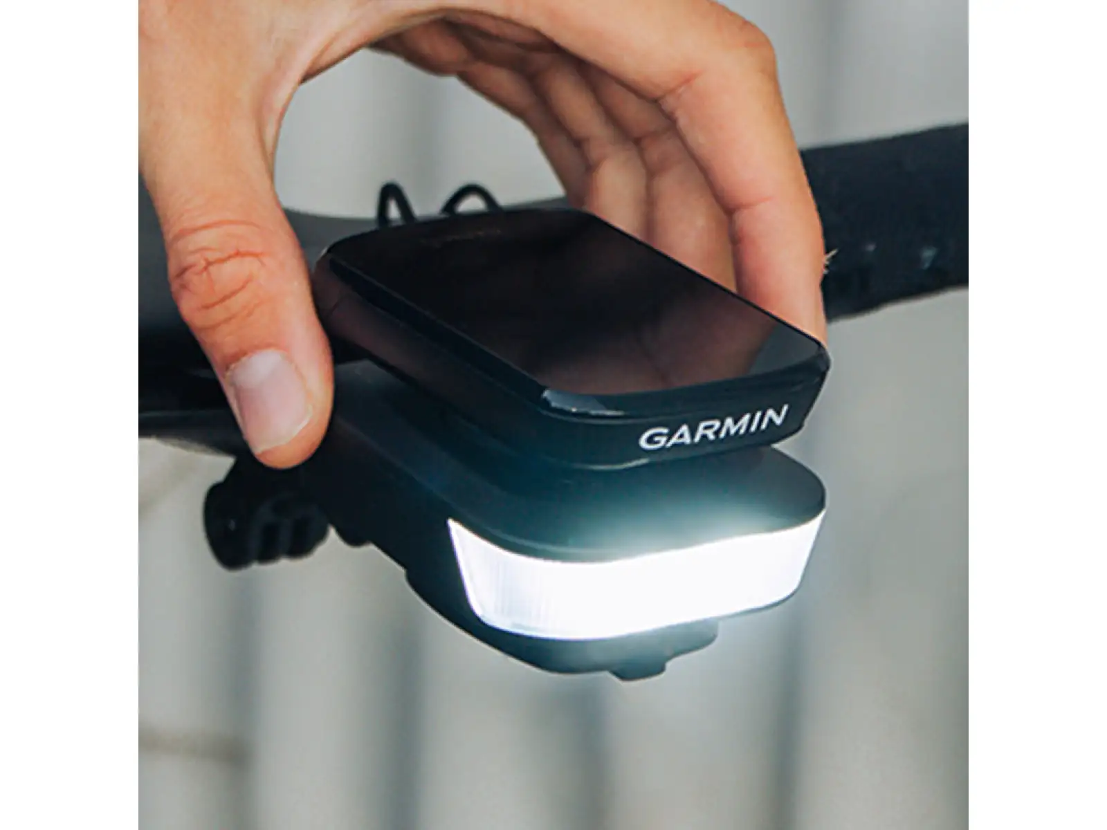 Ravemen FR500 front light