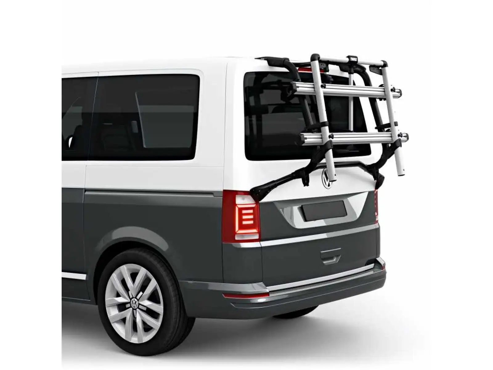 Thule WanderWay rear carrier on 5th door for 2 bikes