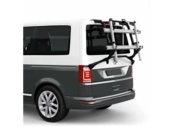 Thule WanderWay rear carrier on 5th door for 2 bikes
