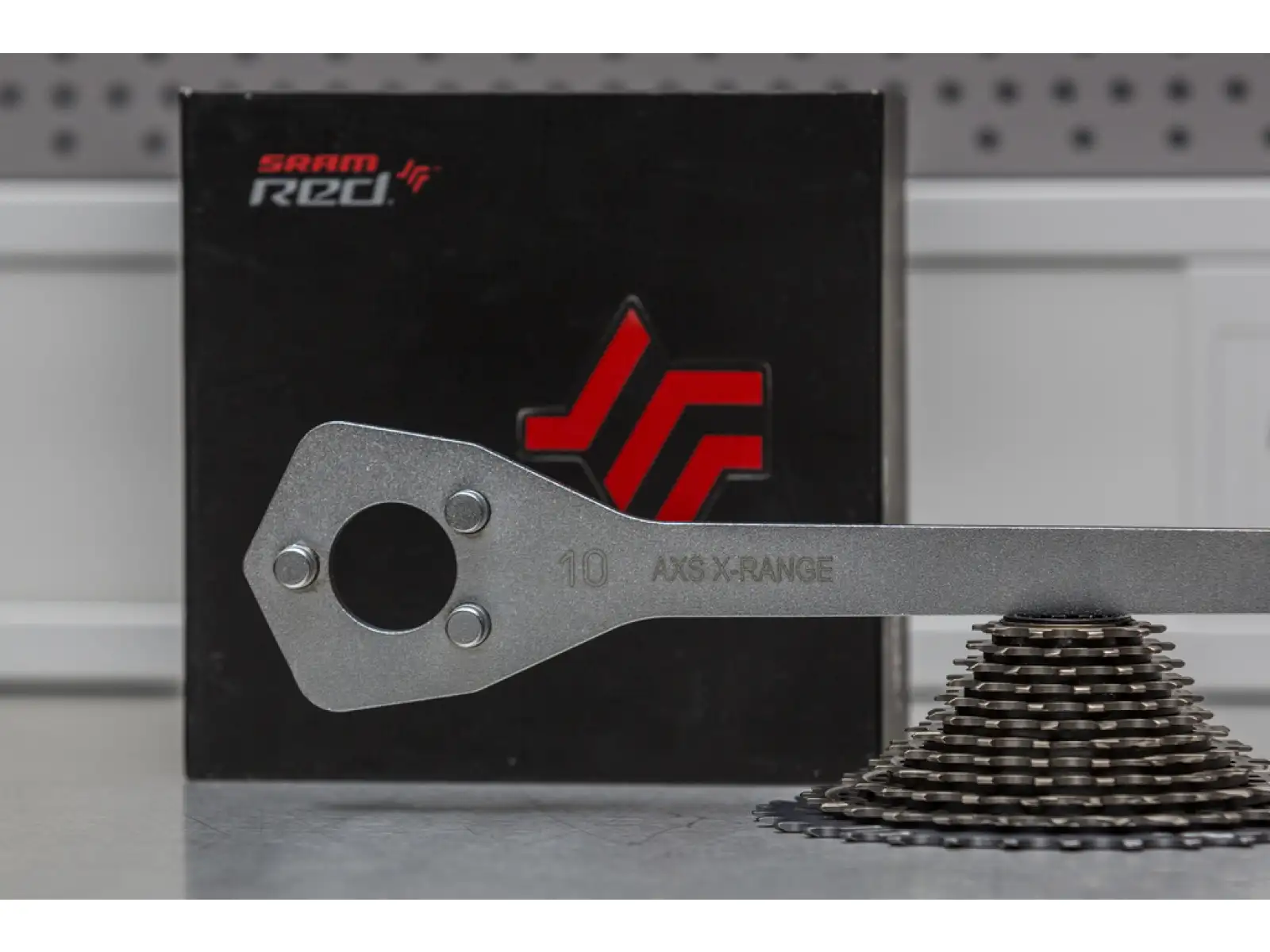Unior cassette puller for Sram X-Range