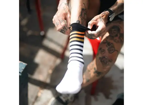 Sidas Run Anatomic Light Crew running socks white-black
