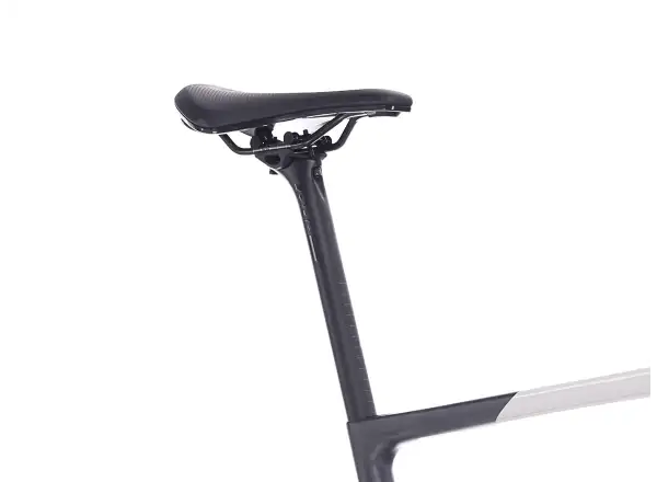 Superior RR 9.6 road bike Matte Carbon / White
