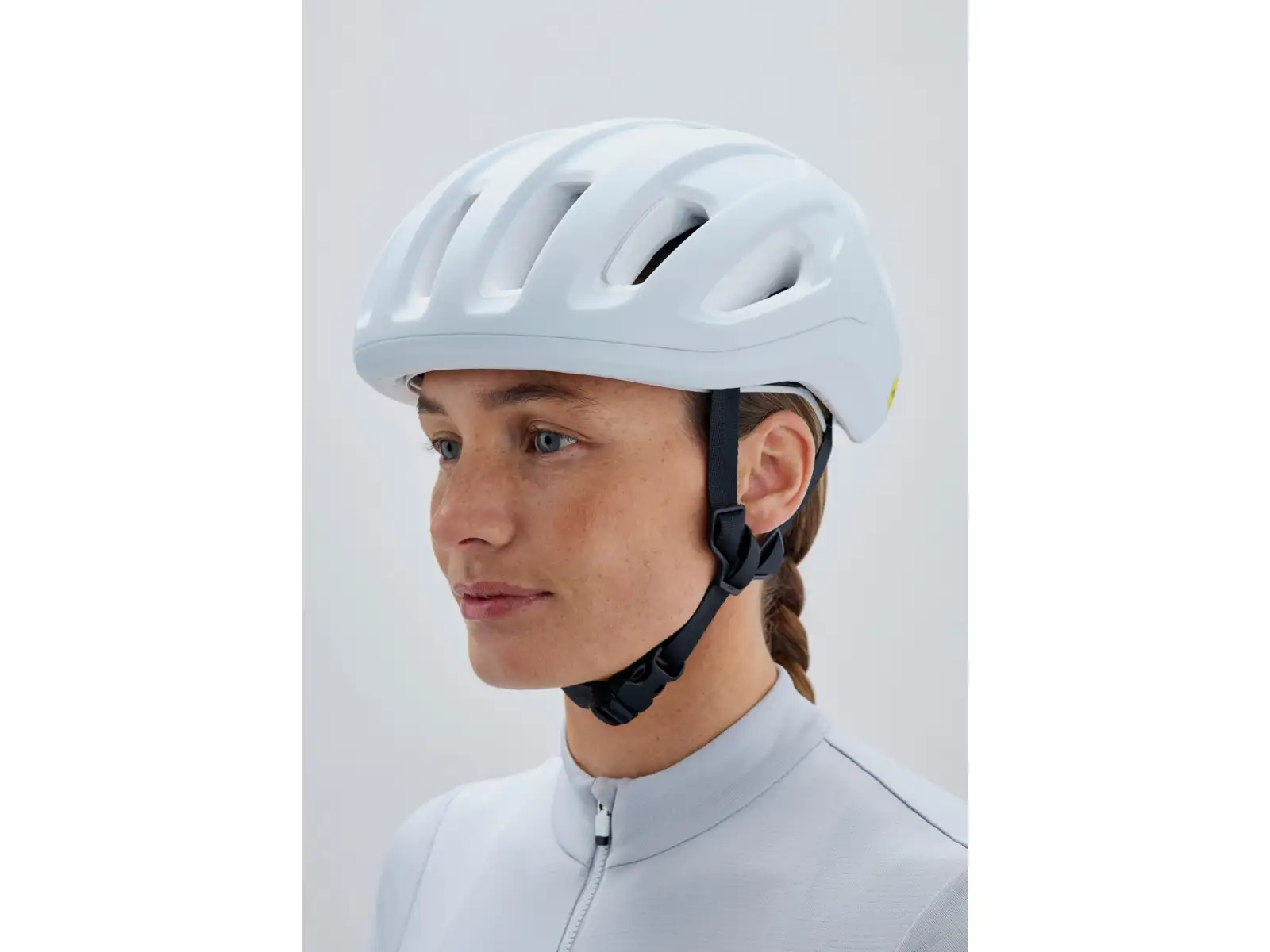 POC Amidal road helmet Hydrogen White Matt