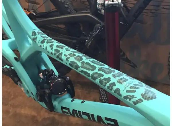 All Mountain Style frame protection decals basic Clear/Cheetah