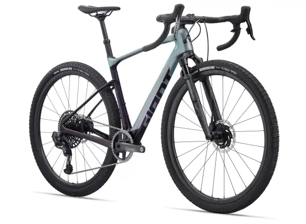 Giant Revolt X Advanced Pro 0 gravel bike Airglow Black Currant