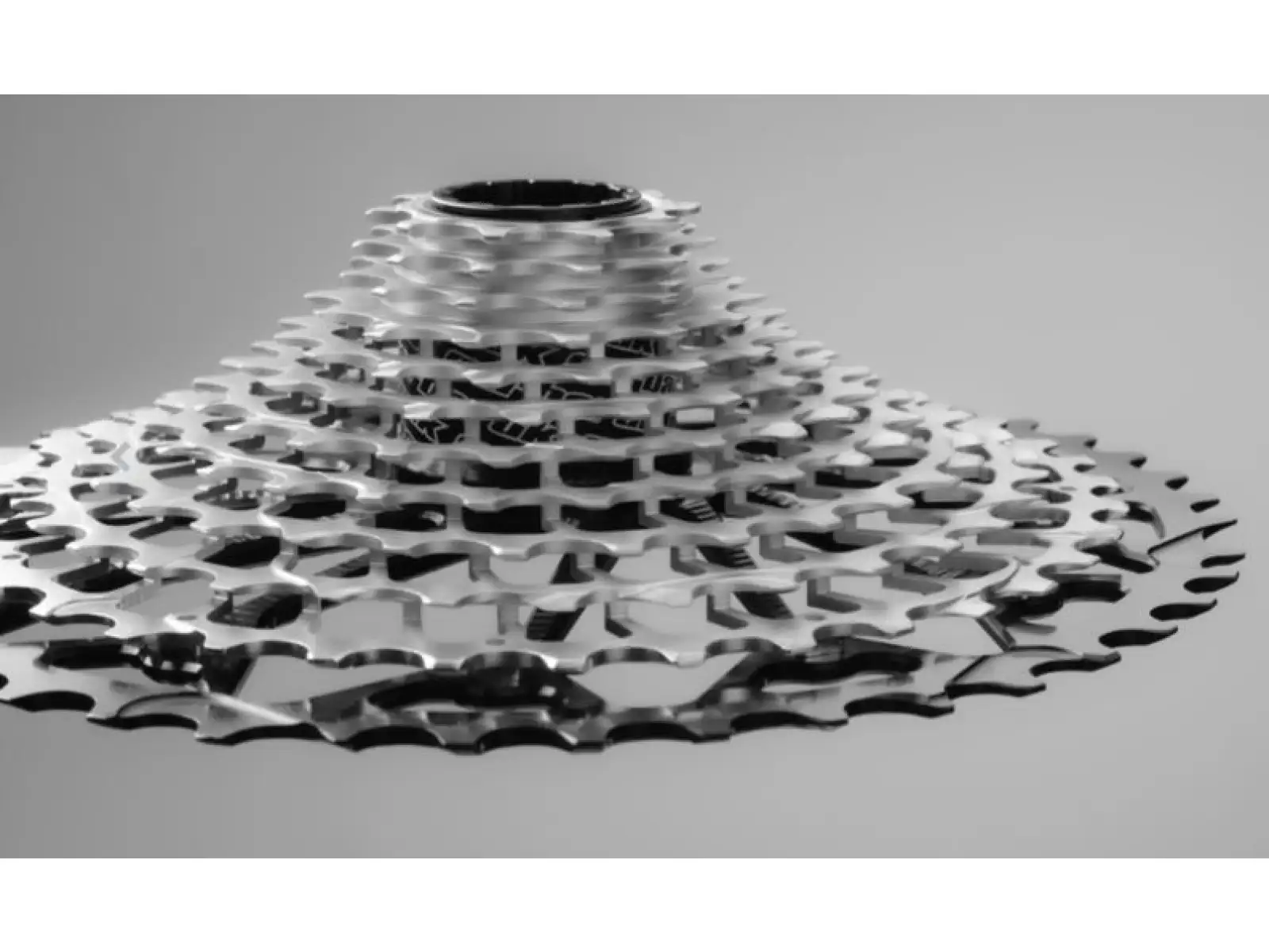 Garbaruk 12 sp. gravel cassette 10-44 z. Sram XD black