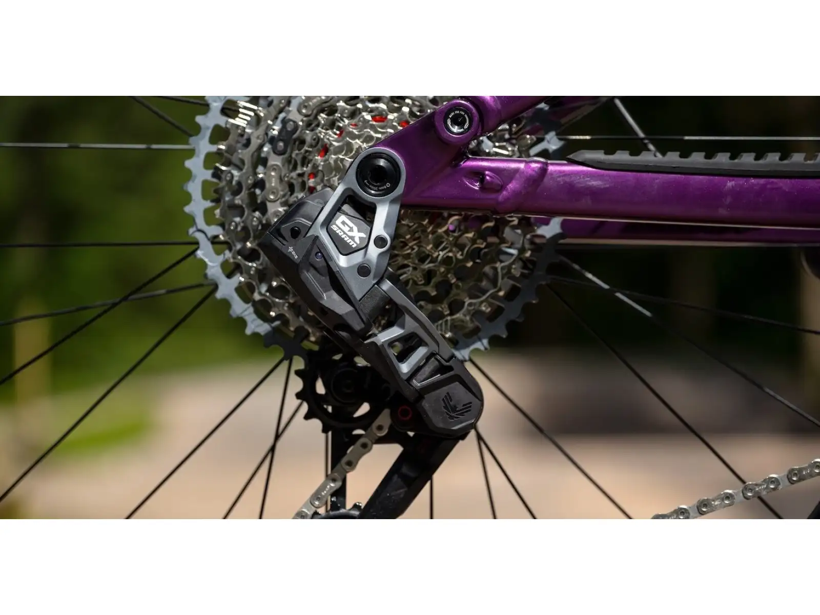 Marin Rift Zone 29" XR AXS mountain bike pink/purple/yellow