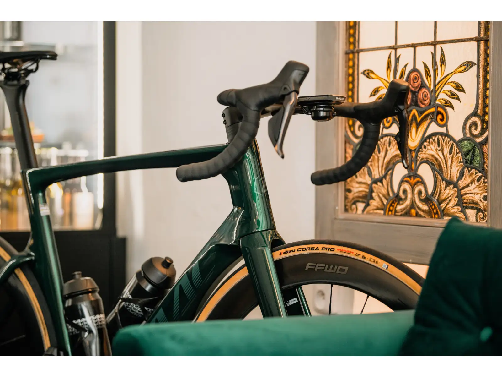 Isaac Meson Ultegra Di2 road bike Jade Green