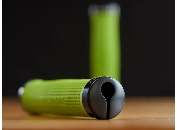 Chromag Squarewave grips green