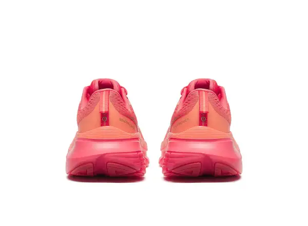 Saucony Guide 18 women's running shoes salmon/coral