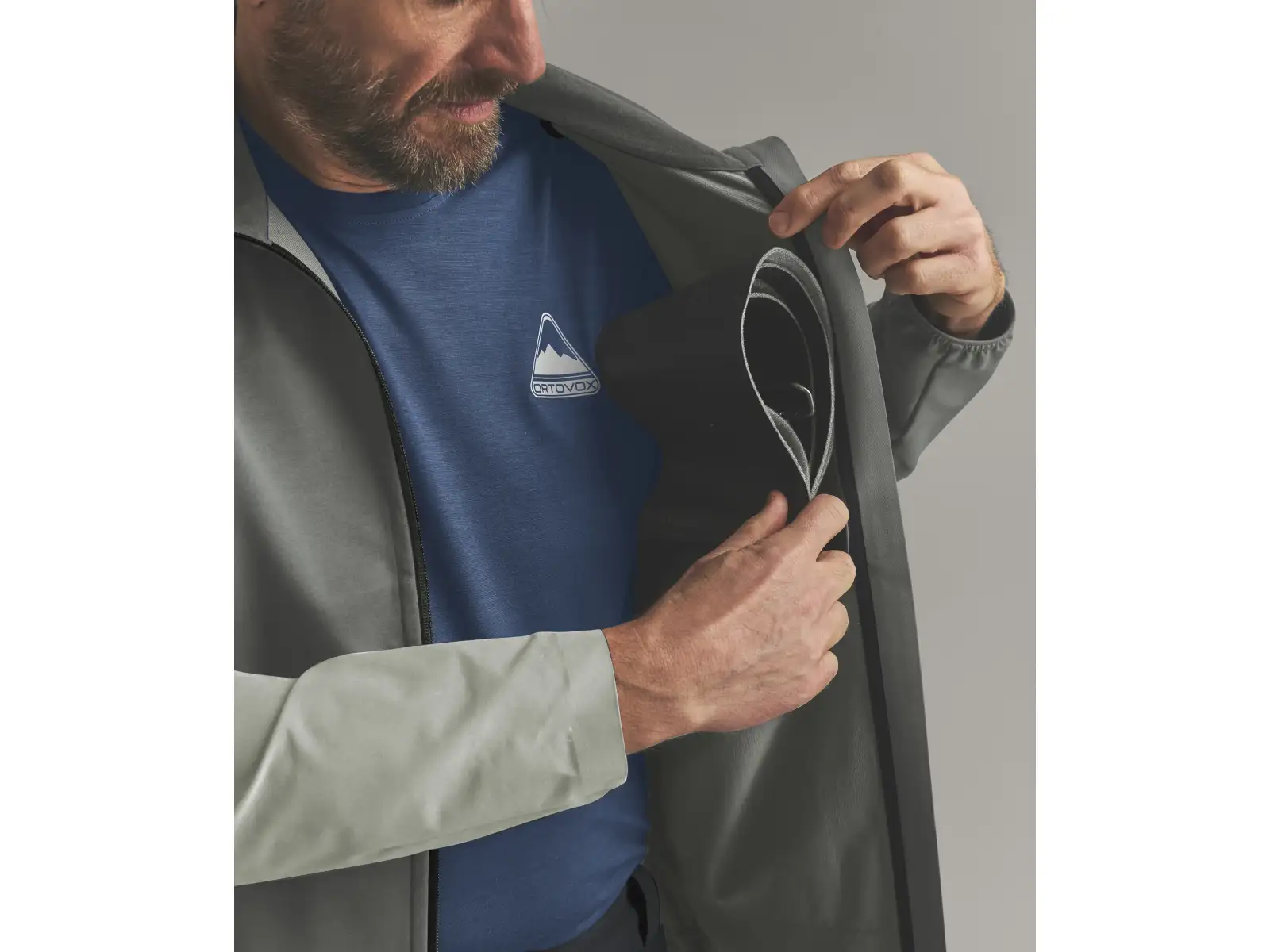Ortovox Ortler Softshell Plus Jacket men's softshell jacket Dark Sage