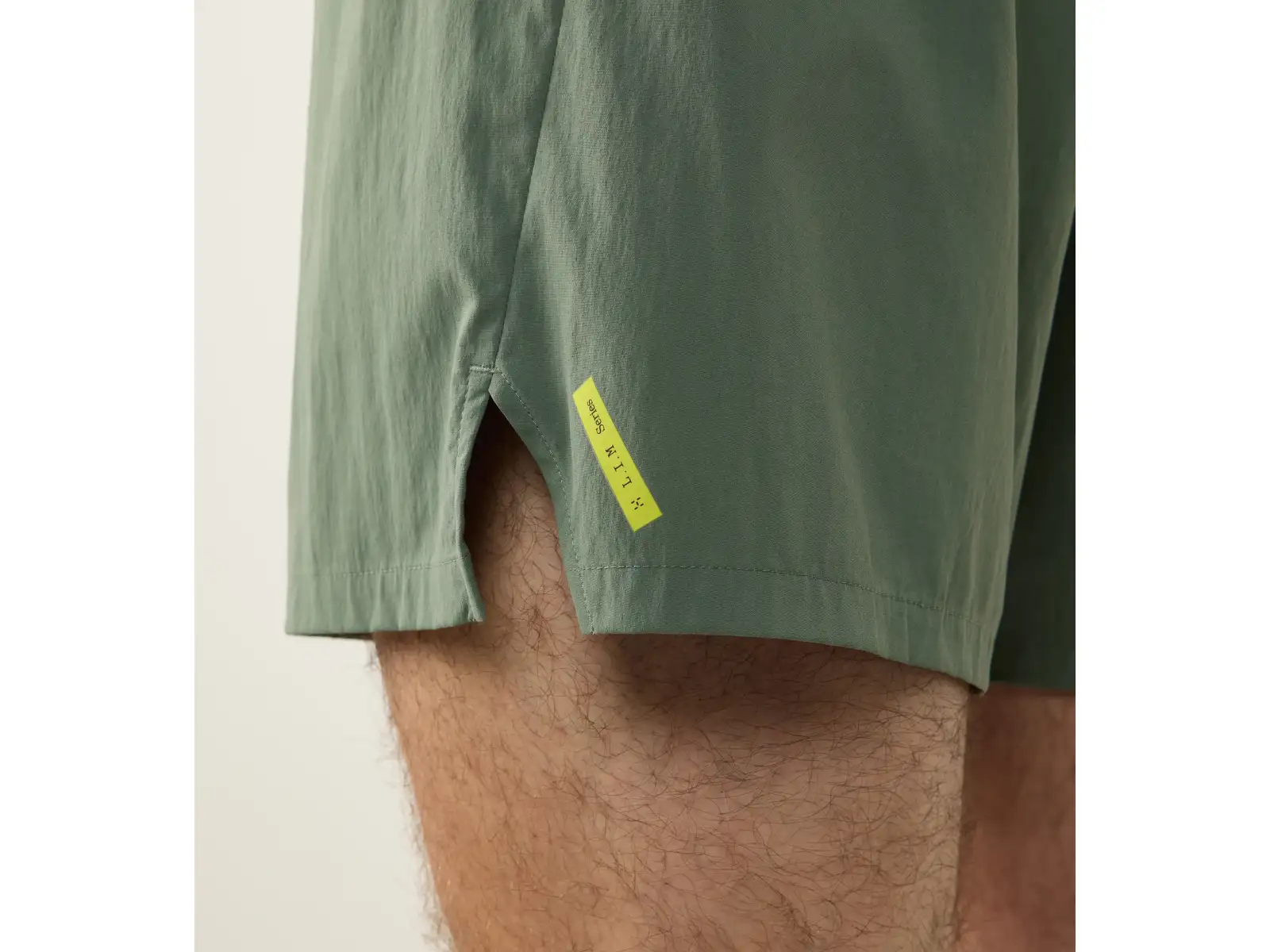 Haglöfs L.I.M Pace men's shorts Chlorophyll Green