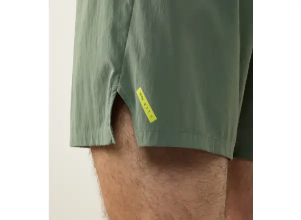 Haglöfs L.I.M Pace men's shorts Chlorophyll Green