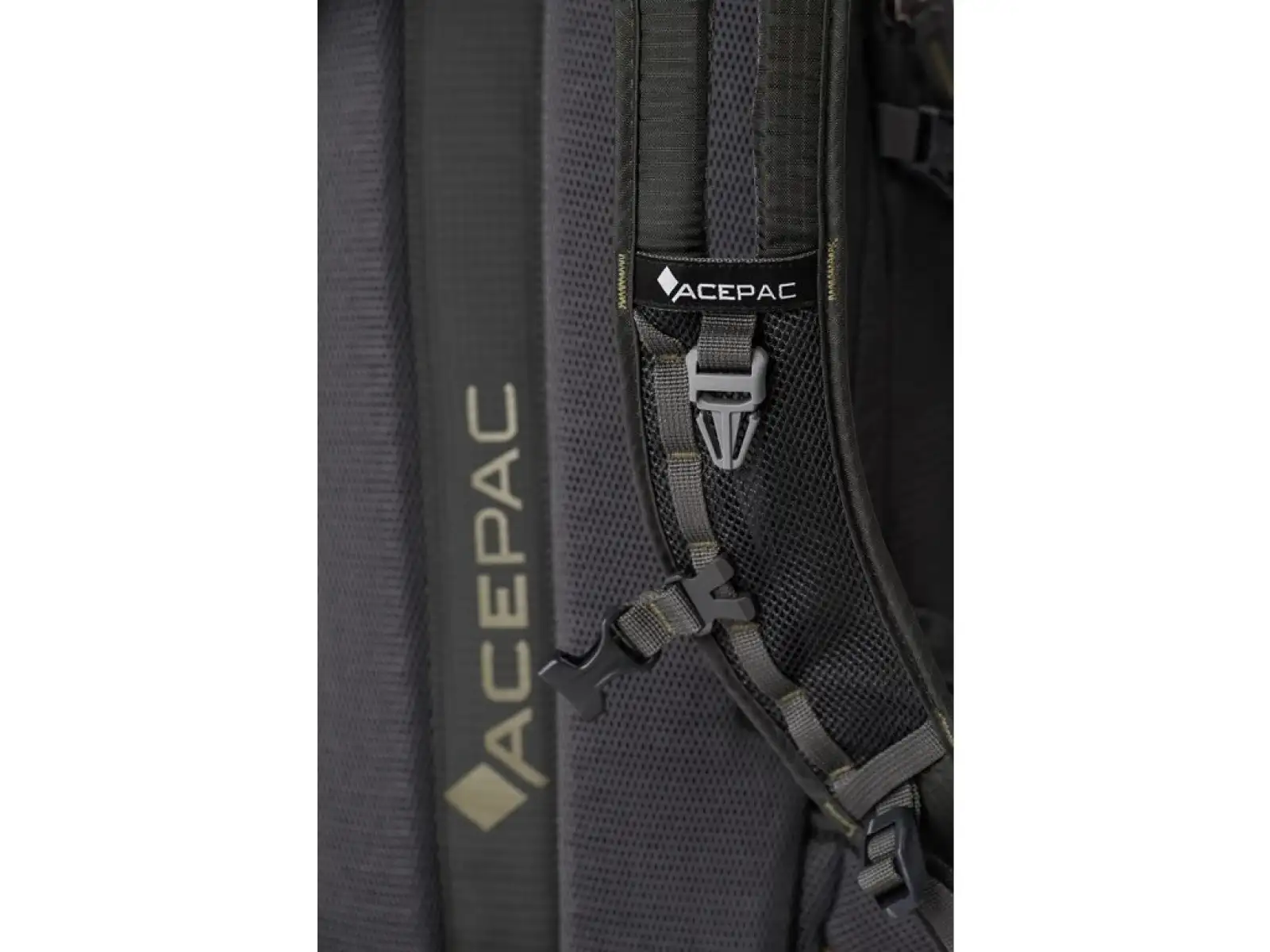 Acepac Flite 10 MKIII cycling backpack Black