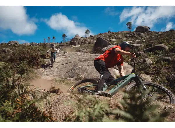 Cannondale Moterra SL Carbon 1 lightweight full-suspension e-bike JDE