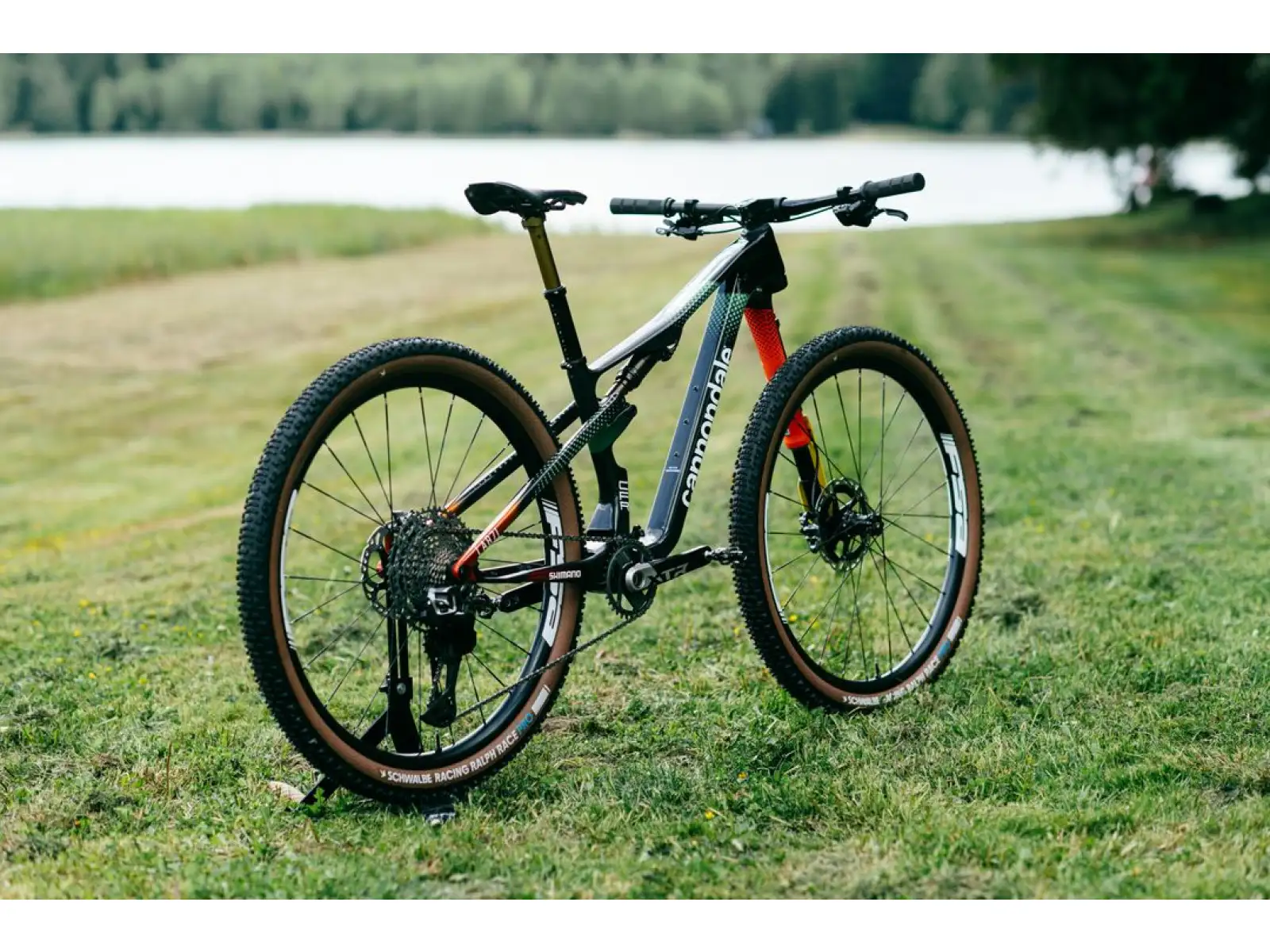 Cannondale Scalpel 29" LAB71 full-suspension bike Team Replica