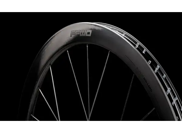 FFWD RAW CS 44 road wheelset Gloss Black