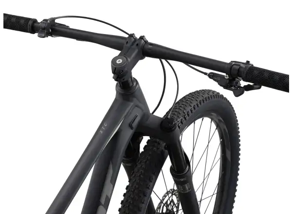 Giant XTC SLR 29 2 Black 2022 mountain bike