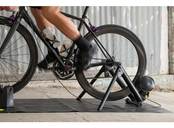 Saris Mag+ trainer