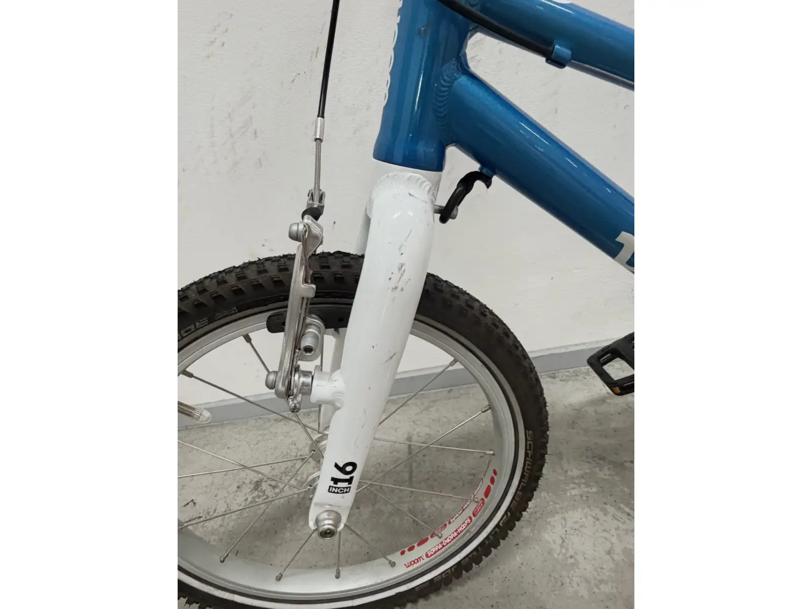 Woom 3 Blue 16" children's bike BAZAR