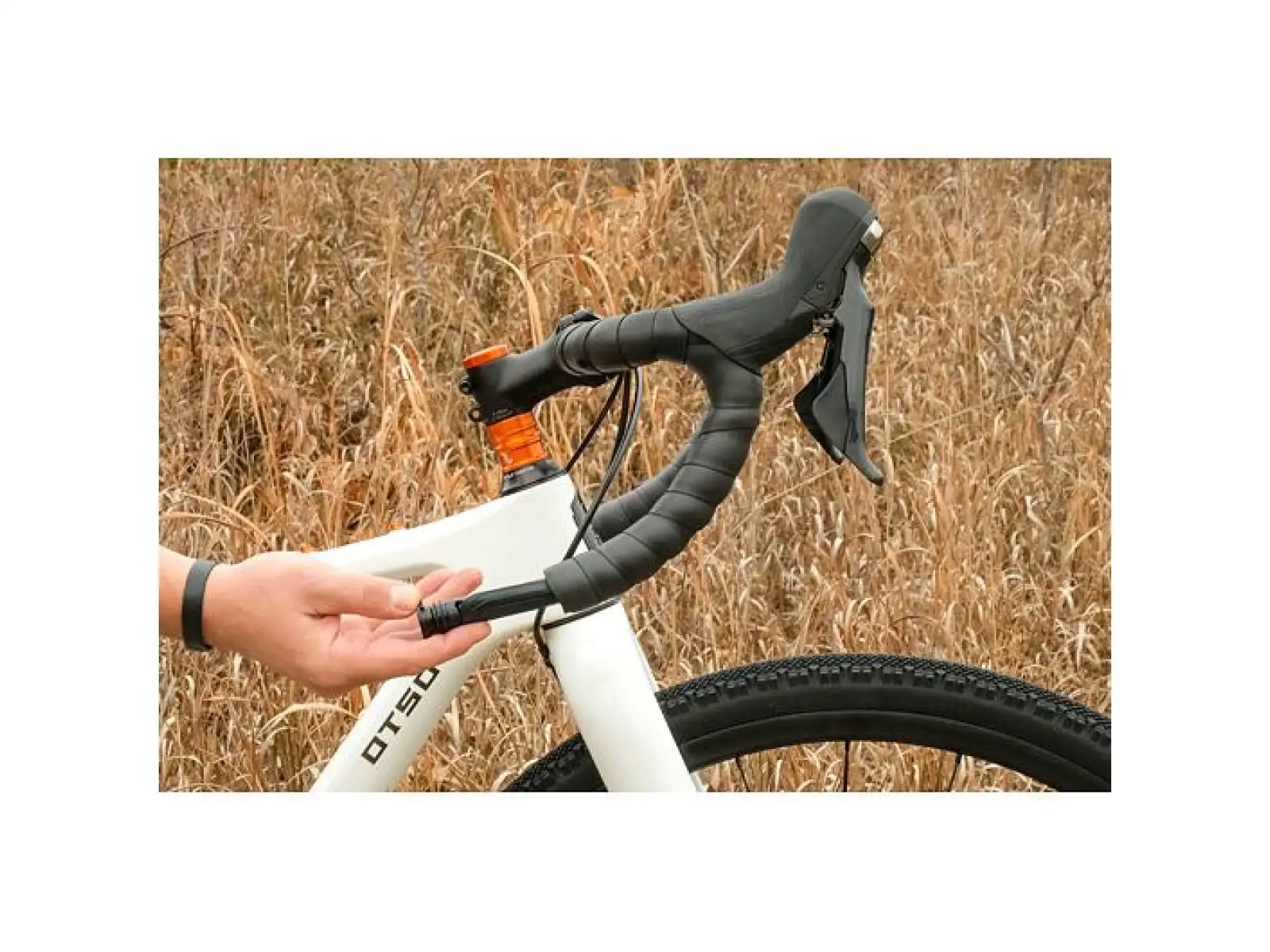 Wolf Tooth EnCase System Bar tool set One for 17.5 mm handlebars