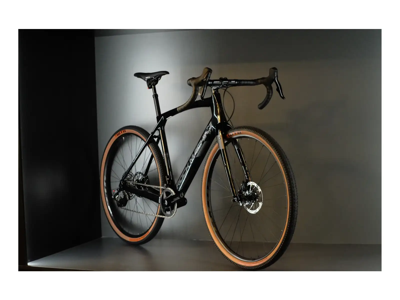 Rock Machine Gravelride CRB 900 AXS gravel bike Stealth Black SAMPLE