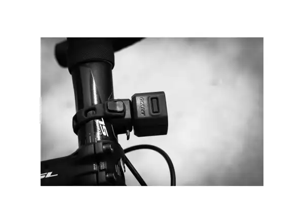 Giant Recon HL 100 front light black