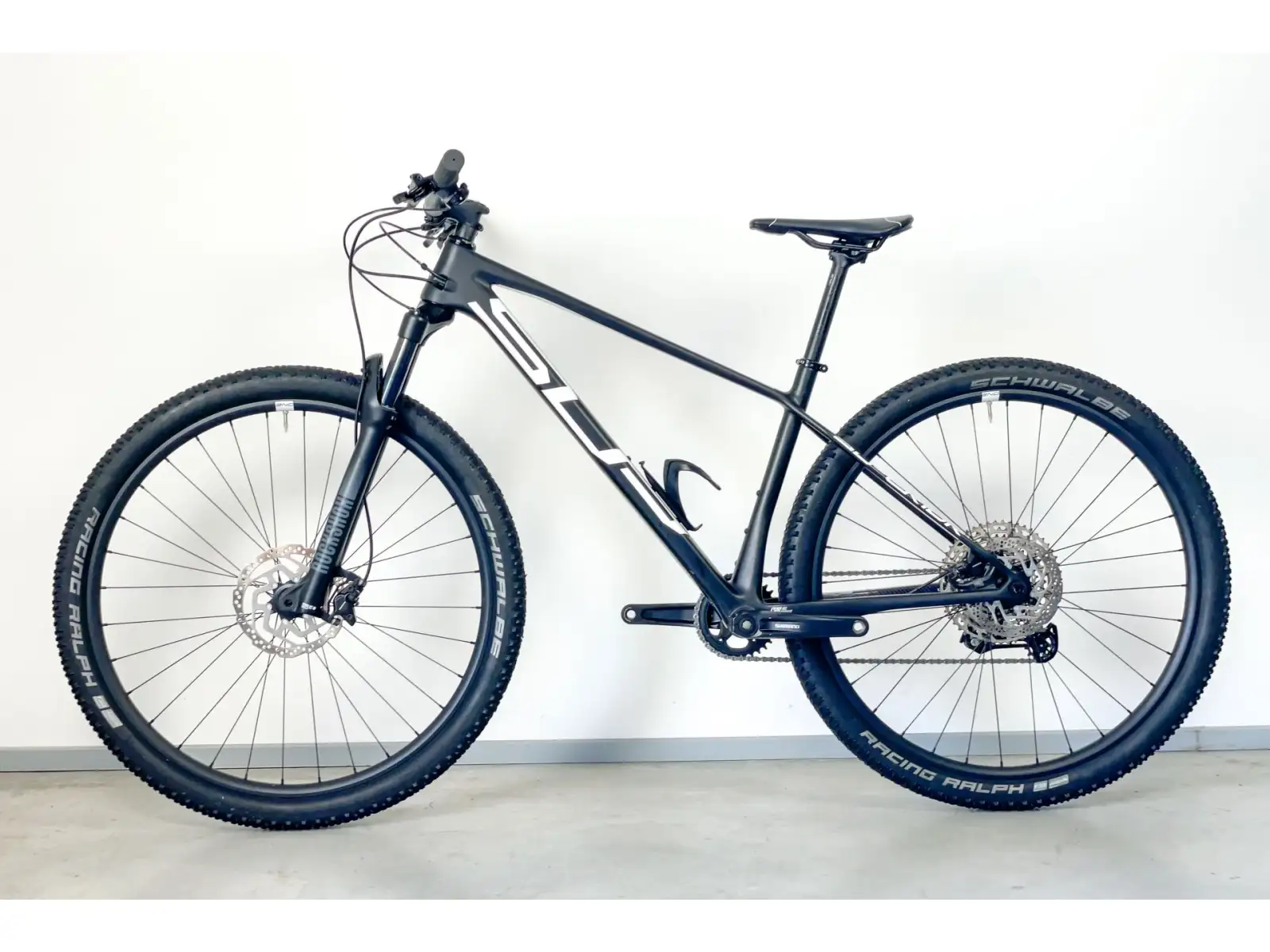 Superior XP 929 mountain bike@ size. M BAZAR