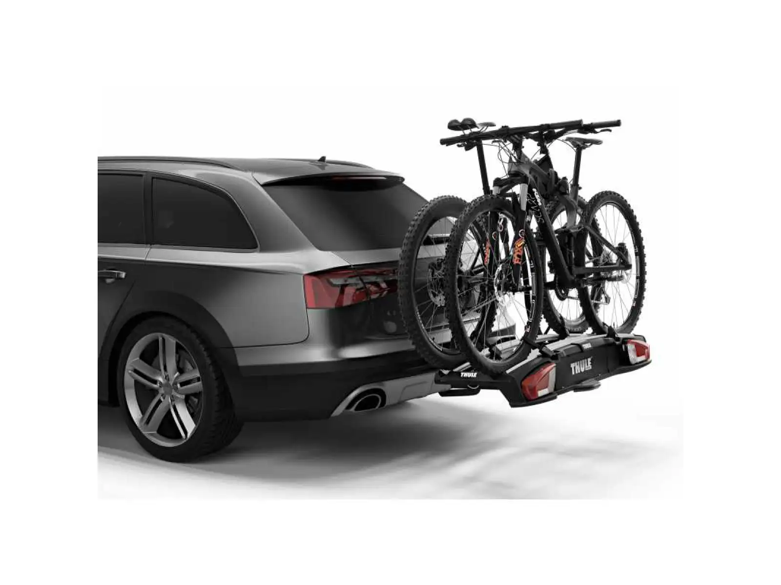 Thule VeloSpace XT carrier on towbar for 2 bicycles