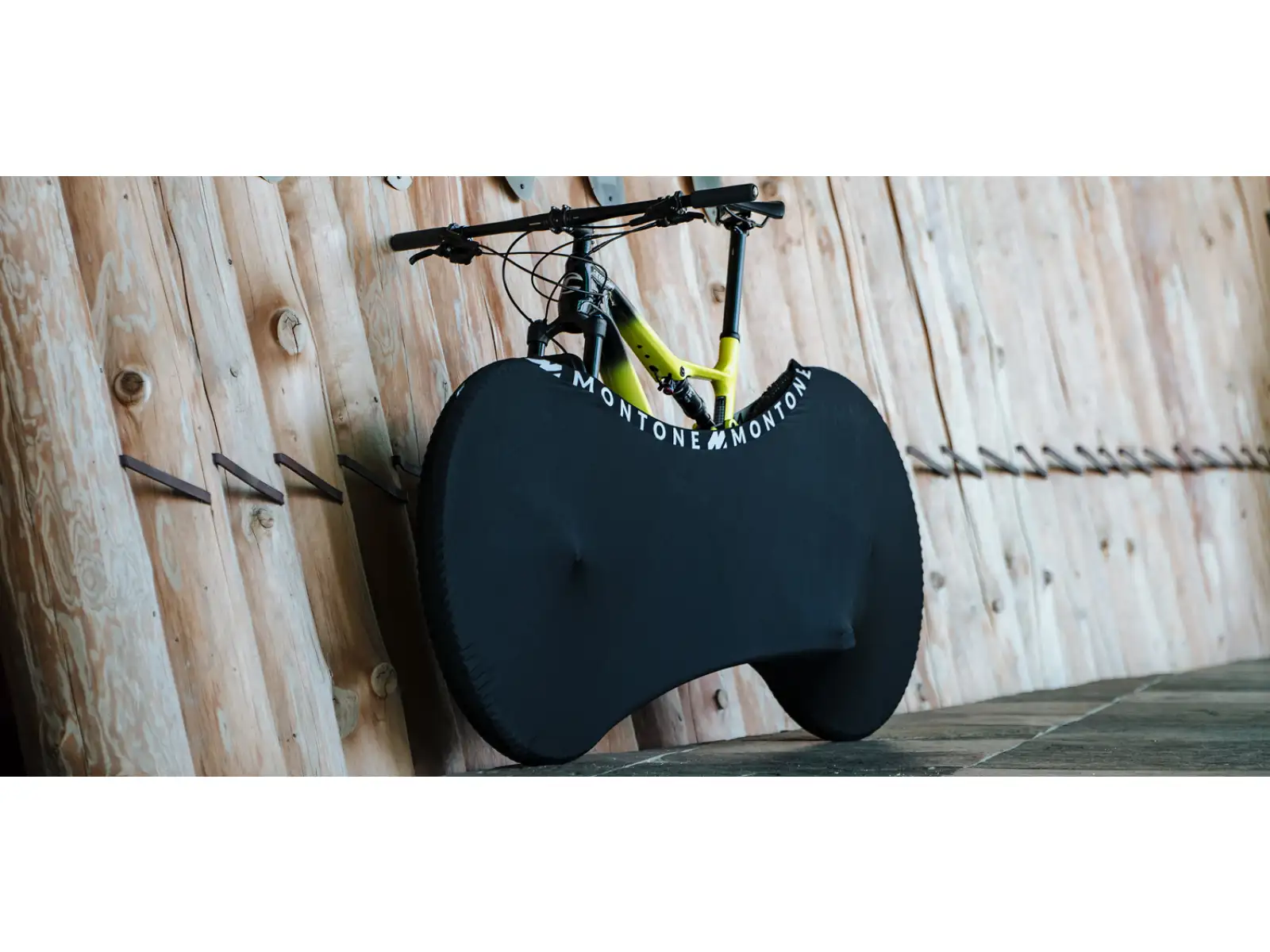 Montone bike mKayak 2.0 bike cover for indoor use black/white