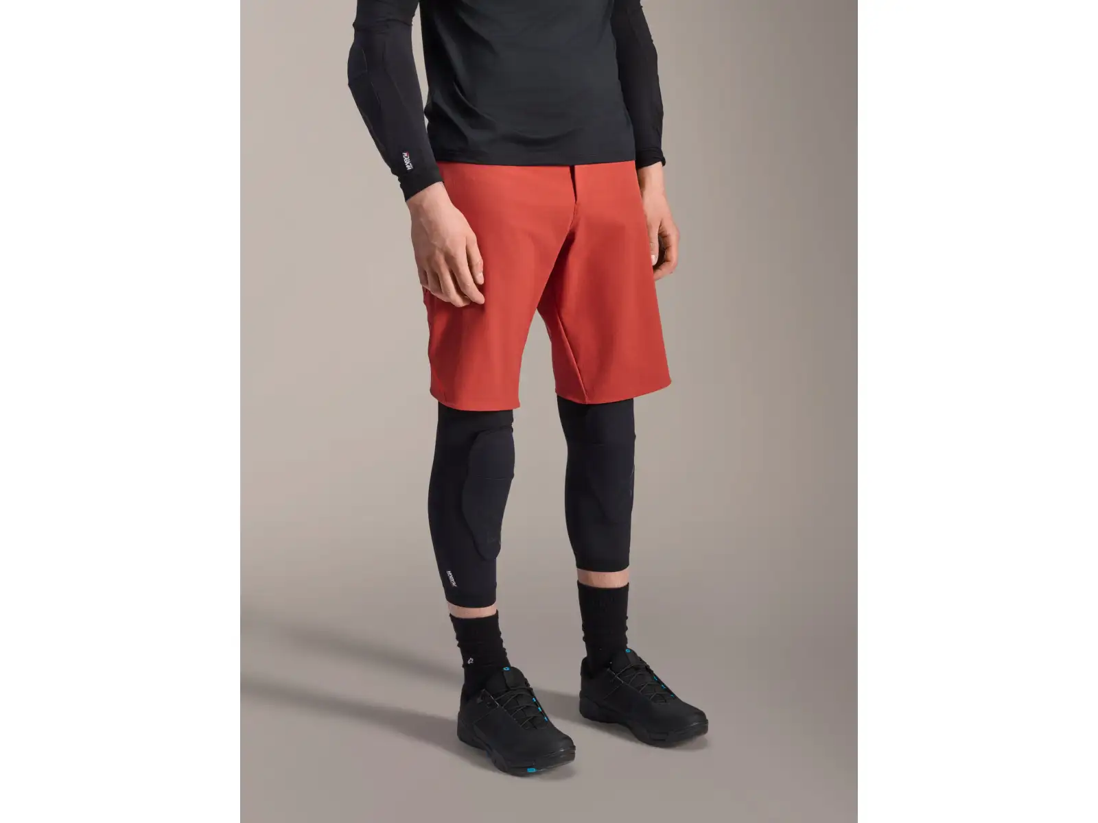 Alpinestars A-Motion Plasma knee protectors Black