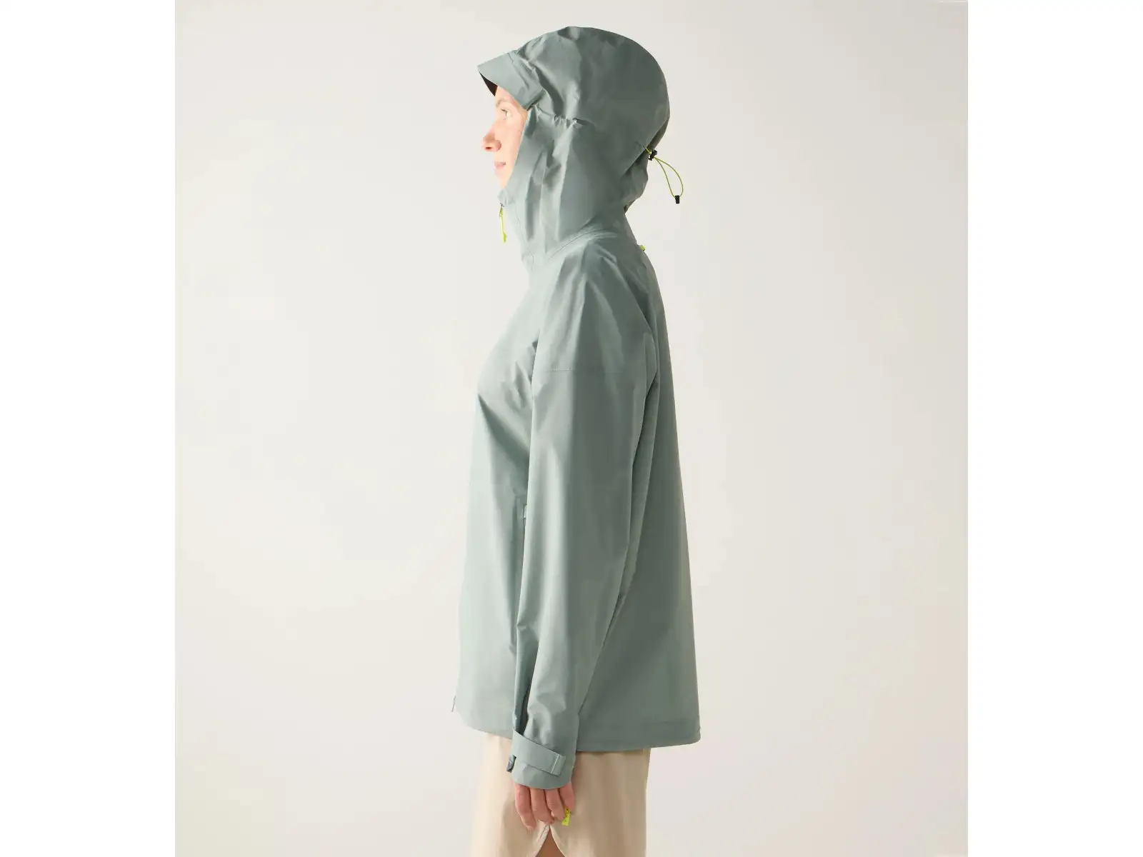 Haglöfs L.I.M AIRAK GTX women's jacket Dew Green