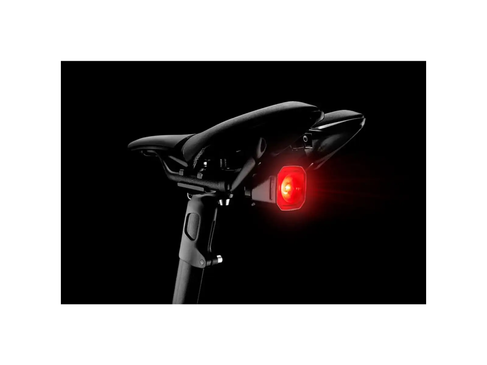 Giant Recon TL 100 rear light USB