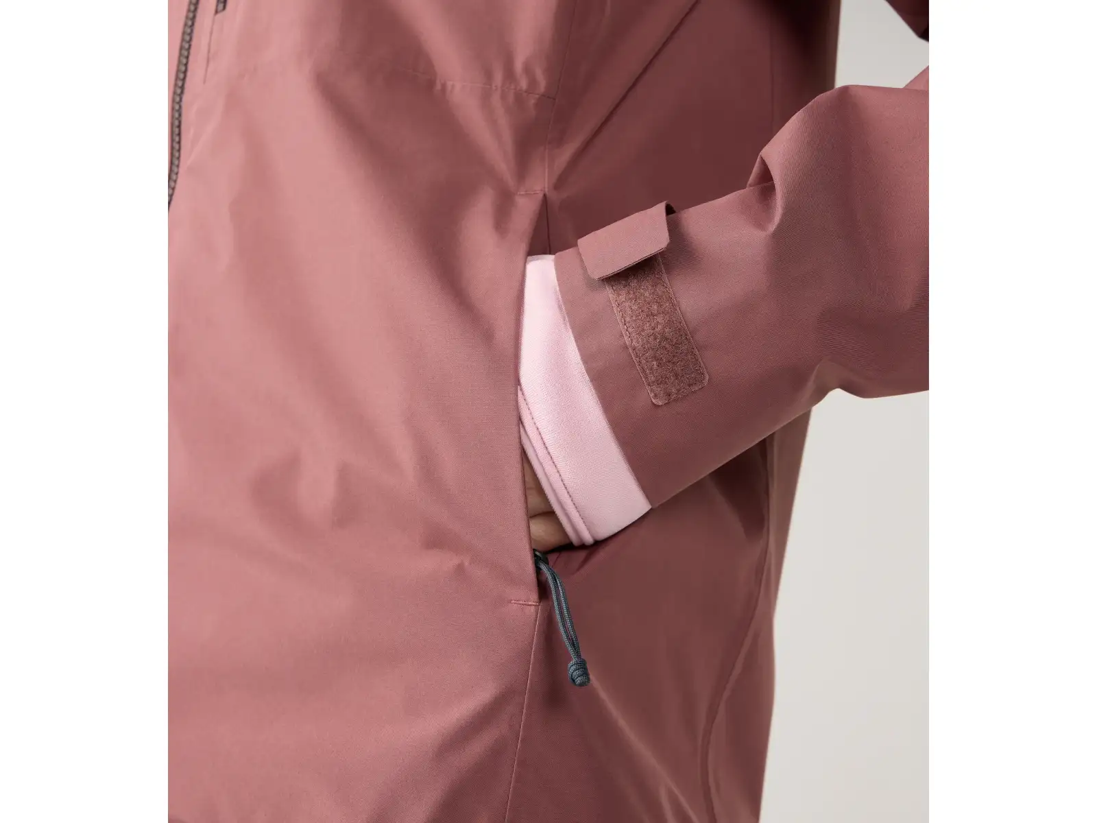 Haglöfs Alert GTX women's jacket Misty Mauve
