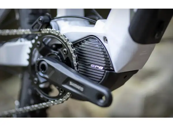 Superior eXF 9039 full-suspension e-bike Gloss White/Chrome Silver