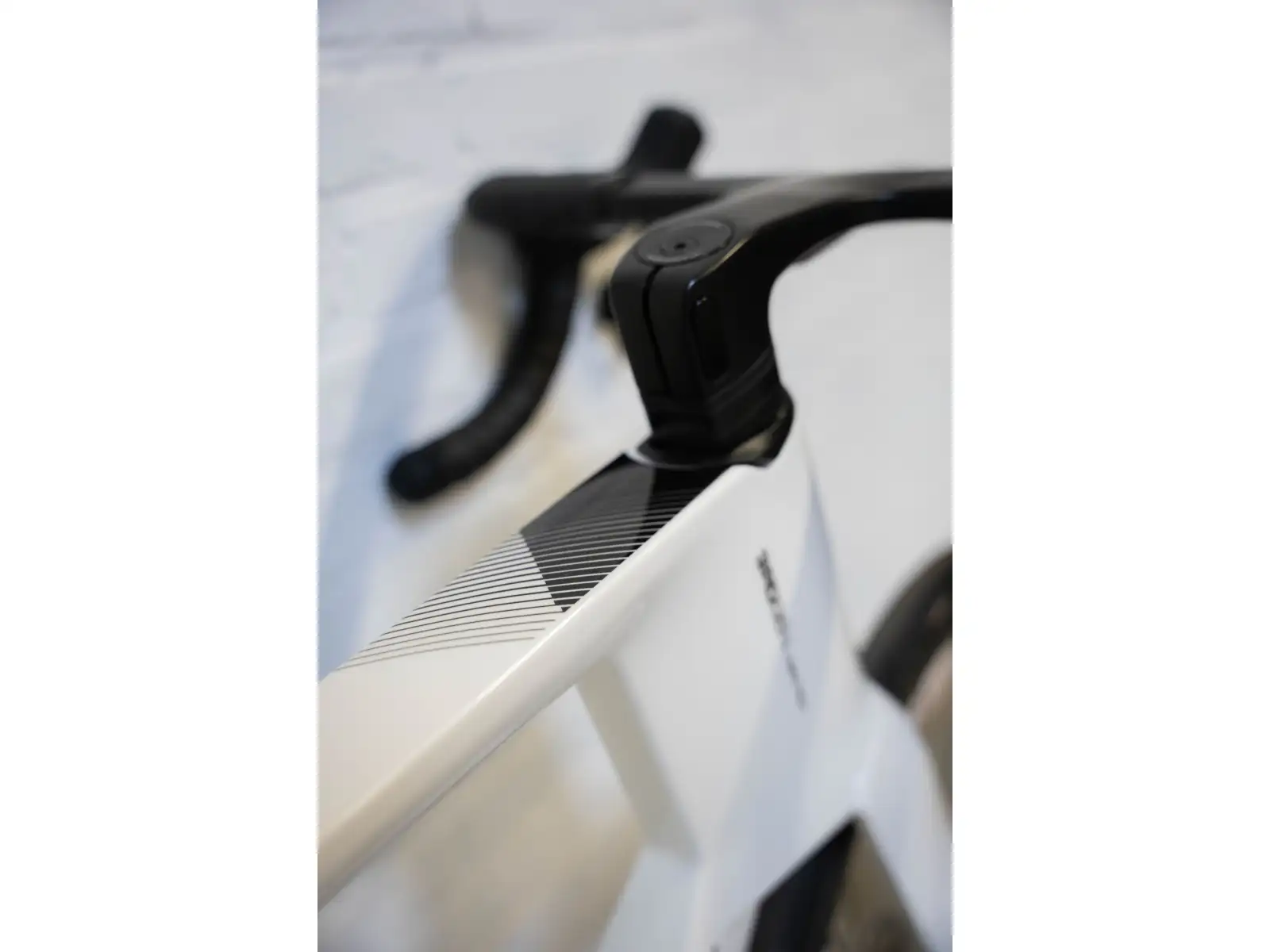 Ridley NOAH 3.0 Ultegra Di2 road bike Pearl White/Black