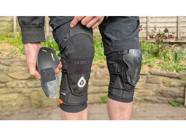 661 Recon Advance knee pads Black