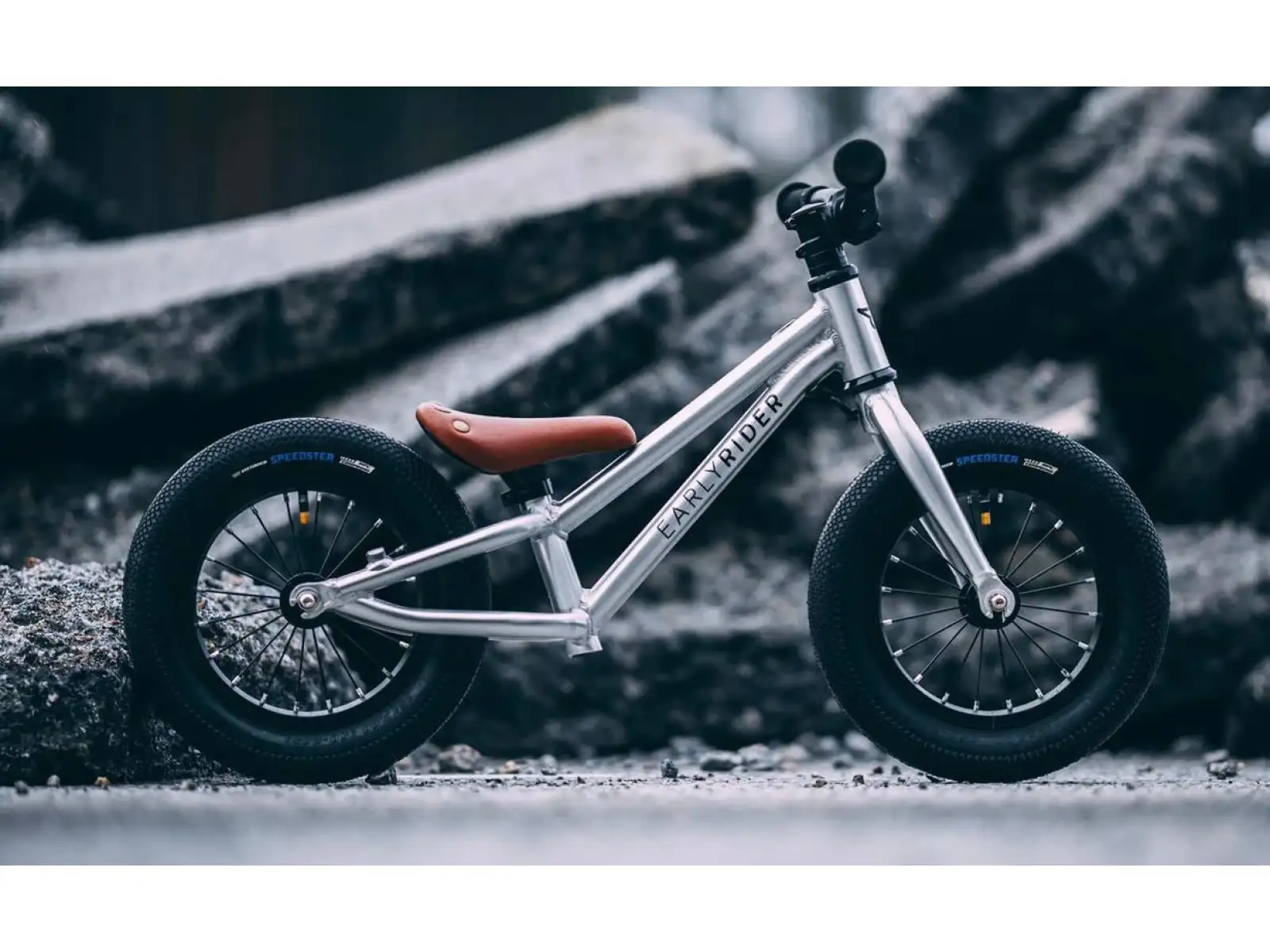 Early Rider Charger 12 children's balance bike Brushed Aluminium