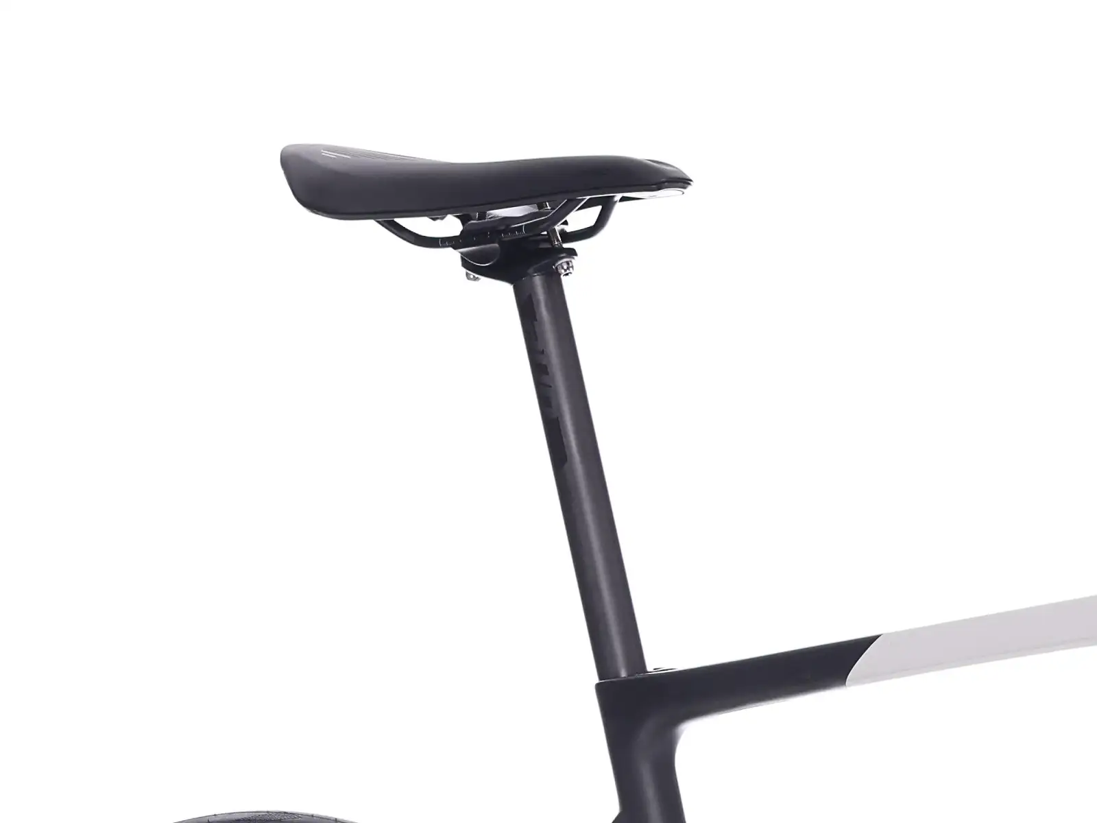 Superior RR 9.8 road bike Matte Carbon / White