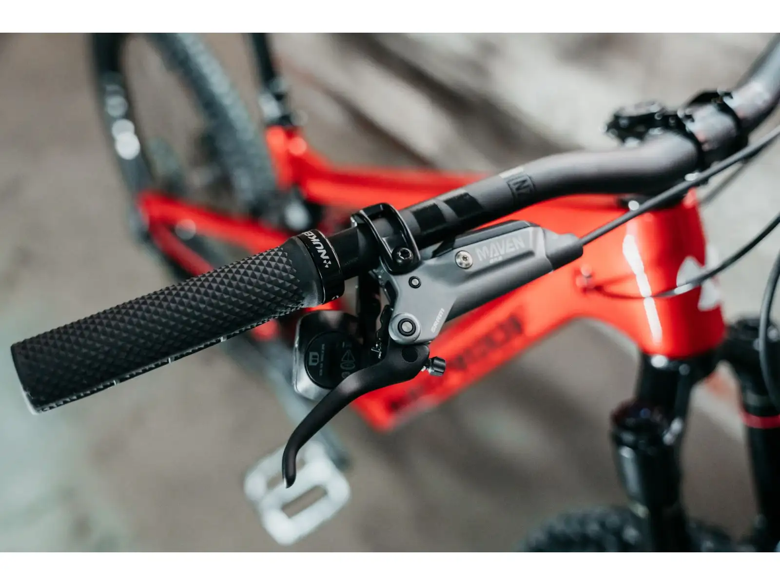 Nukeproof Reactor Carbon Pro 290 T-GX full suspension bike Red