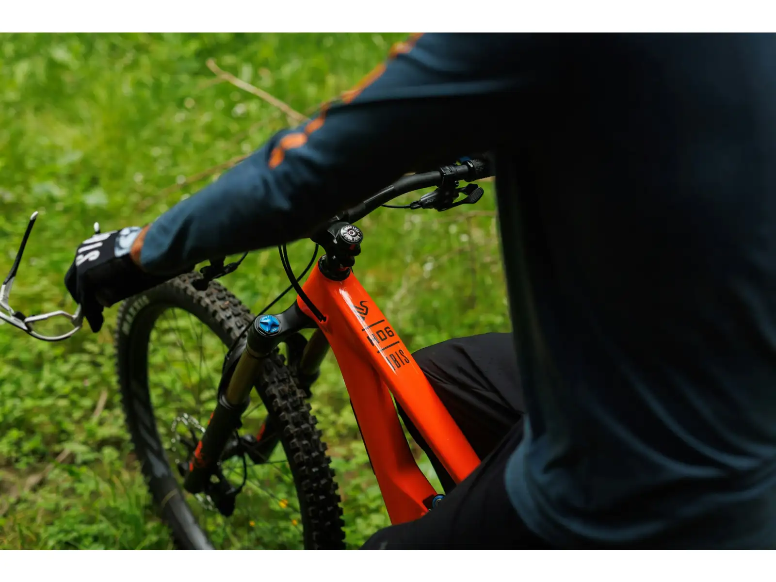 Ibis HD6 Eagle 90 full-suspension mountain bike Orange