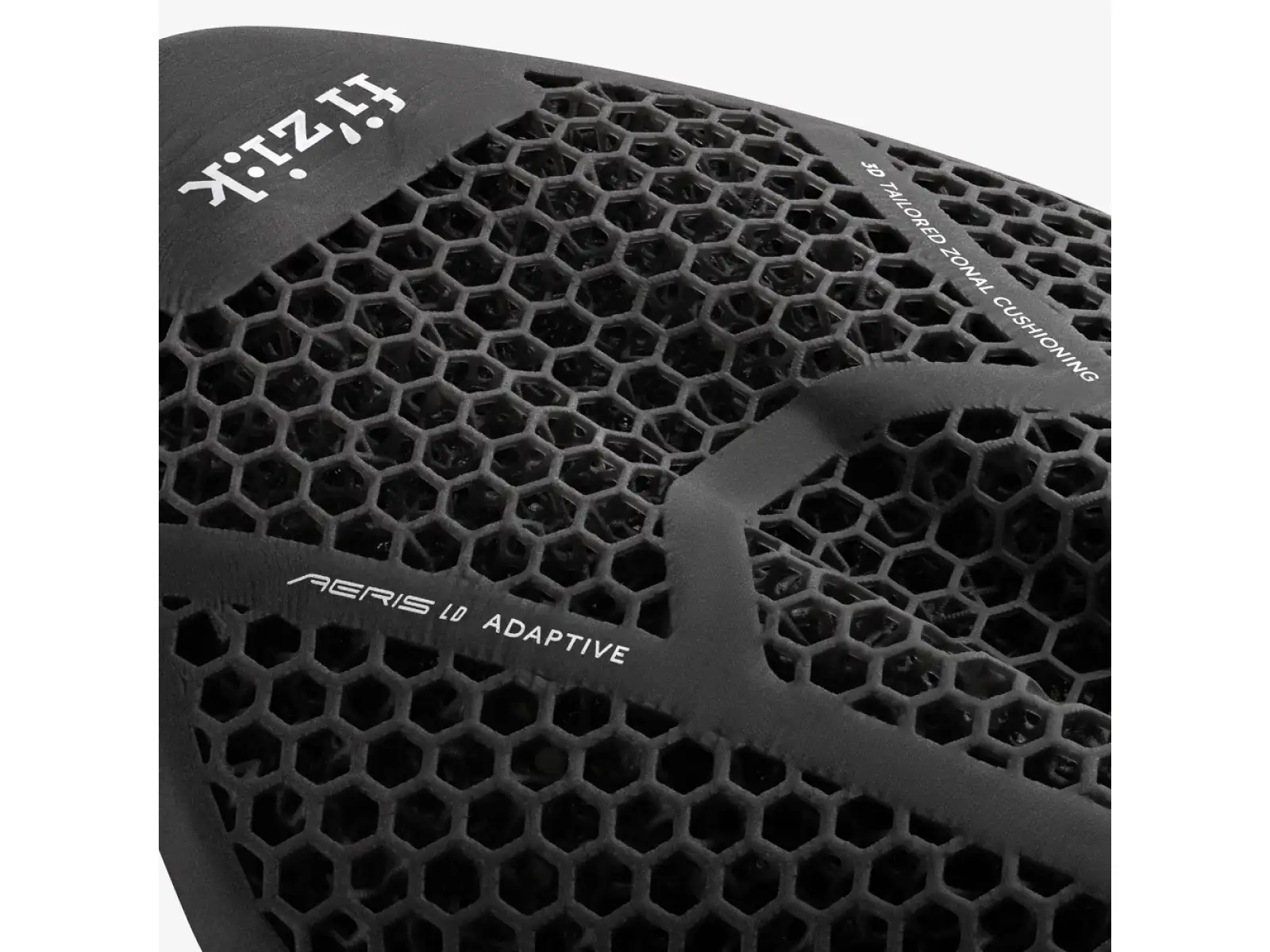 Fizik Transiro Aeris LD R3 Adaptive saddle 135 mm