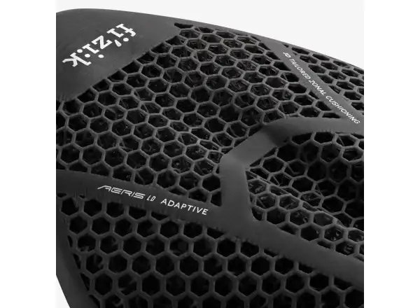 Fizik Transiro Aeris LD R3 Adaptive saddle 135 mm