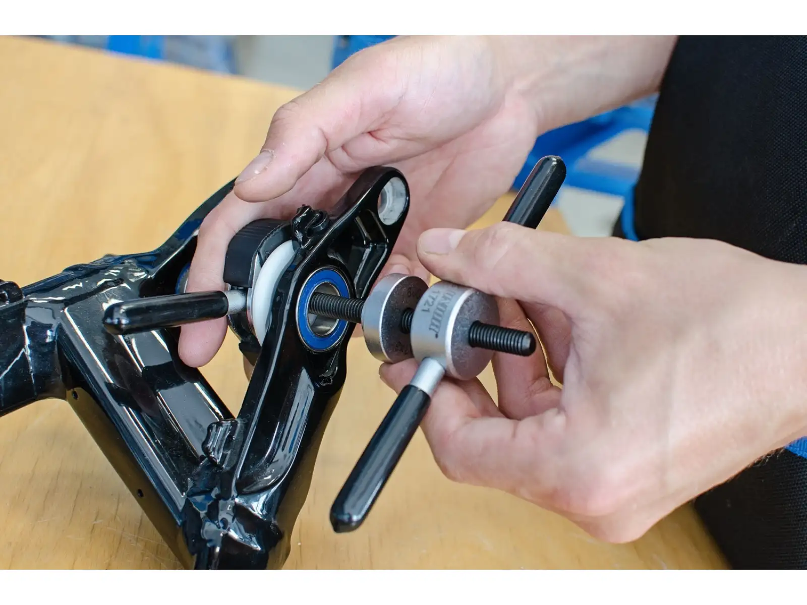 Unior press kit for bottom bracket bearings UNI